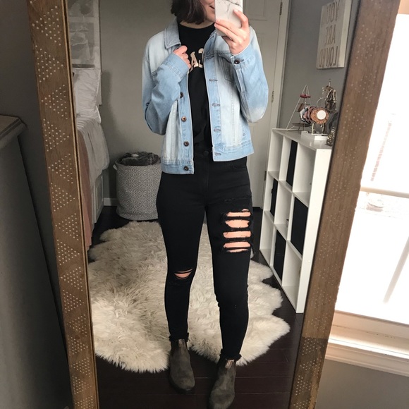 forever 21 Jackets & Blazers - Forever 21 Light-wash Denim Jacket